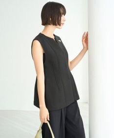 UNFILO L 【VERY×UNFILOコラボ】BEAUTY FORM JERSEY+ ペプラムジレ