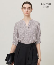 ICB 【人気のため新色追加・WEB限定・接触冷感・UVケア・速乾・洗える】BackSatinAmunzen 5分袖キーネックブラウス ヘイズピンク柄系