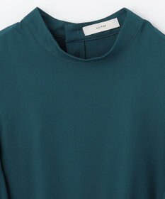 ANY タックボリュームブラウス