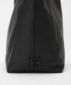 IACUCCI グーフォ TOTE TORO