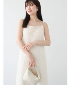 Green Parks カップ付きフリル生地キャミワンピース