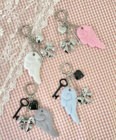 WEGO エンジェルウィングキーホルダー