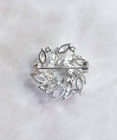 Tiaclasse リーフパールブローチ