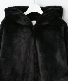 Feroux フード付きフェイクファー パーカー