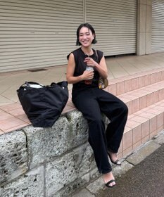 woadblue 石岡真実さん着用 サルエルブレットデニムパンツ ブラック