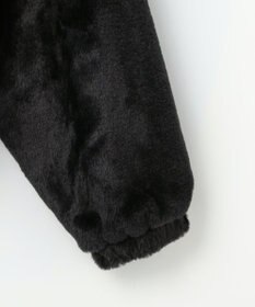 Feroux フード付きフェイクファー パーカー