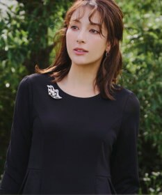 Tiaclasse ウェーブロングパールブローチ