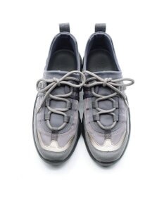 APOM ウォーターレジストレースアップスニーカー