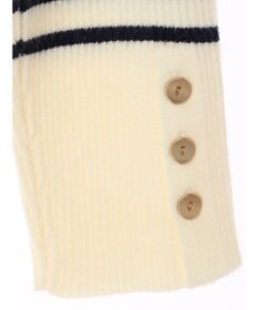 earth music&ecology ゴールド釦スリーブリブプルオーバー