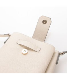 UNBILLION 【テレビ ドラマ着用アイテム】カシュカシュ cachecache / 3つ口縦型ショルダーバッグ