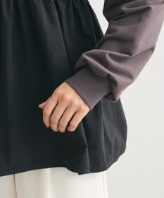 Green Parks ミニ裏毛異素材ドッキングロゴプルオーバー