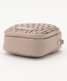 LA BAGAGERIE ランダムプリーツショルダーバッグ タテ