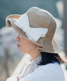 AND WOOL 〈UVカット加工〉〈軽くて折りたためる〉ジャカートリボンの帽子
