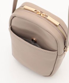 LA BAGAGERIE ランダムプリーツショルダーバッグ タテ