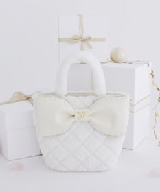 Maison de FLEUR フェイクファーパールリボントートバッグ