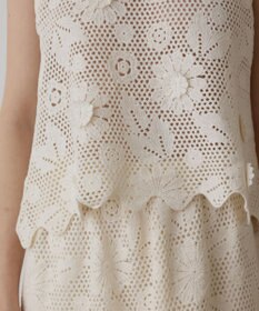 GRACE CONTINENTAL クロシュ刺繍トップ