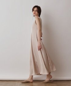 GRACE CONTINENTAL サテンレイヤードワンピース