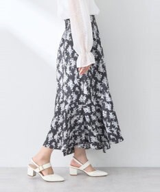 earth music&ecology フラワーアシメティアードスカート