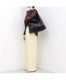 UNBILLION 【テレビ ドラマ着用アイテム】カシュカシュ cachecache / 一枚仕立てホーボーバッグ