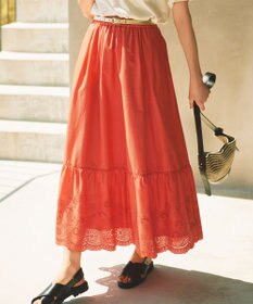 自由区 【カタログ掲載・接触冷感・洗える】エンブロイダリーローンティアード スカート マンダリン