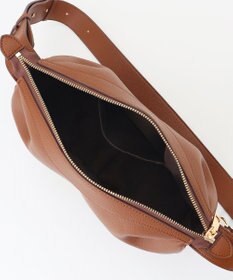 組曲 ハーフムーンショルダー バッグ