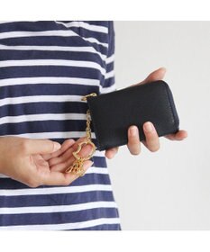 tsumori chisato CARRY プットオンネコ　マルチケース