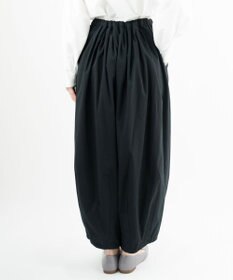 muuc 〈綿100%〉〈涼しいワッシャー生地〉〈裾タック入り〉〈ワイドシルエット〉サーカスパンツ