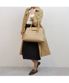 UNBILLION perche ゴートユーティリティヒネリかぶせA4トート