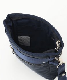 Y'SACCS テープデザイン　トラベルポシェット