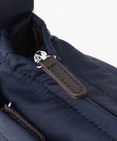 Y'SACCS ナイロンタフタショルダーバッグ　ミディアム