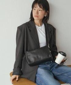 russet 【2025AW新作】レザースクエアショルダーバッグ(CE-1575)