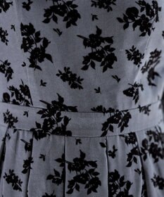 Tiaclasse 【安田美沙子さん着用・洗える】フラワーフロッキーワンピース