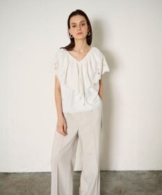 GRACE CONTINENTAL 刺繍ラッフルカラーノースリーブ トップ