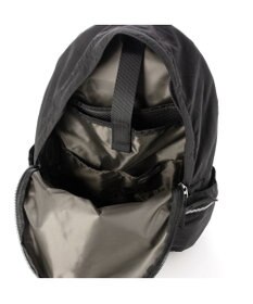 UNBILLION カシュカシュ cachecache / 10ポケットナイロンリュック