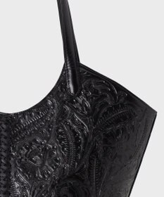 GRACE CONTINENTAL StitchBucketTote