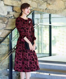 Tiaclasse 【安田美沙子さん着用・洗える】フラワーフロッキーワンピース