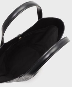 GRACE CONTINENTAL StitchBucketTote