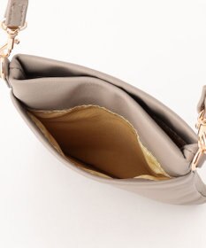 LA BAGAGERIE シープレザー　スクエアミニマムポシェット