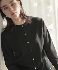 組曲 【先行予約】アトランダムビジューボタンカーディガン