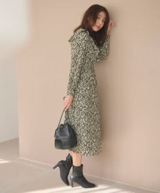 Feroux 【洗える】フラワープリントラッフル ワンピース