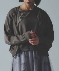muuc 花モチーフ付きコットンニットカーディガン
