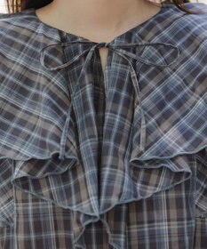 Tiaclasse L 【洗える】チェック柄フリルブラウス