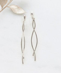 Phoebe 【痛くないシリーズ/金属アレルギー対応】スウィングクリスタルループフィットイヤリング　シルバー