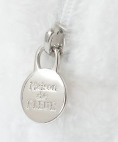 Maison de FLEUR アザラシフェイスポーチ