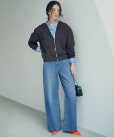 23区 【SLOW/一部店舗限定】LIGHT DENIM バレルワイド パンツ