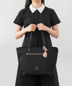 TOCCA 【一部WEB限定カラー】LAUREL NYLONBAG ナイロンバッグ