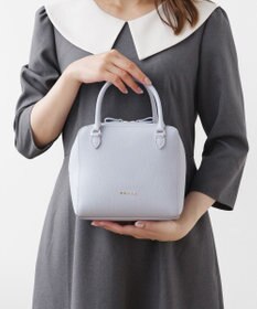 TOCCA ECLAT CARRE LEATHERBAG レザーバッグ