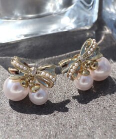 Tiaclasse 【金属アレルギー対応】チェリーパールリボンピアス