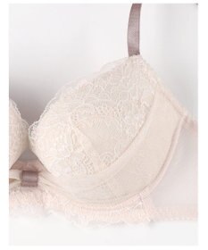 WACOAL 【ファーストリボンブラ】 ブラジャー 【若い世代の体型特徴を考えた設計仕様】 きれいな谷間をメイクしてキープ まるみのあるシルエット レディース BRB409 /ワコール