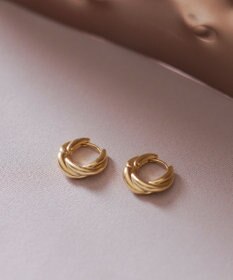 Tiaclasse マットメタルフープピアス